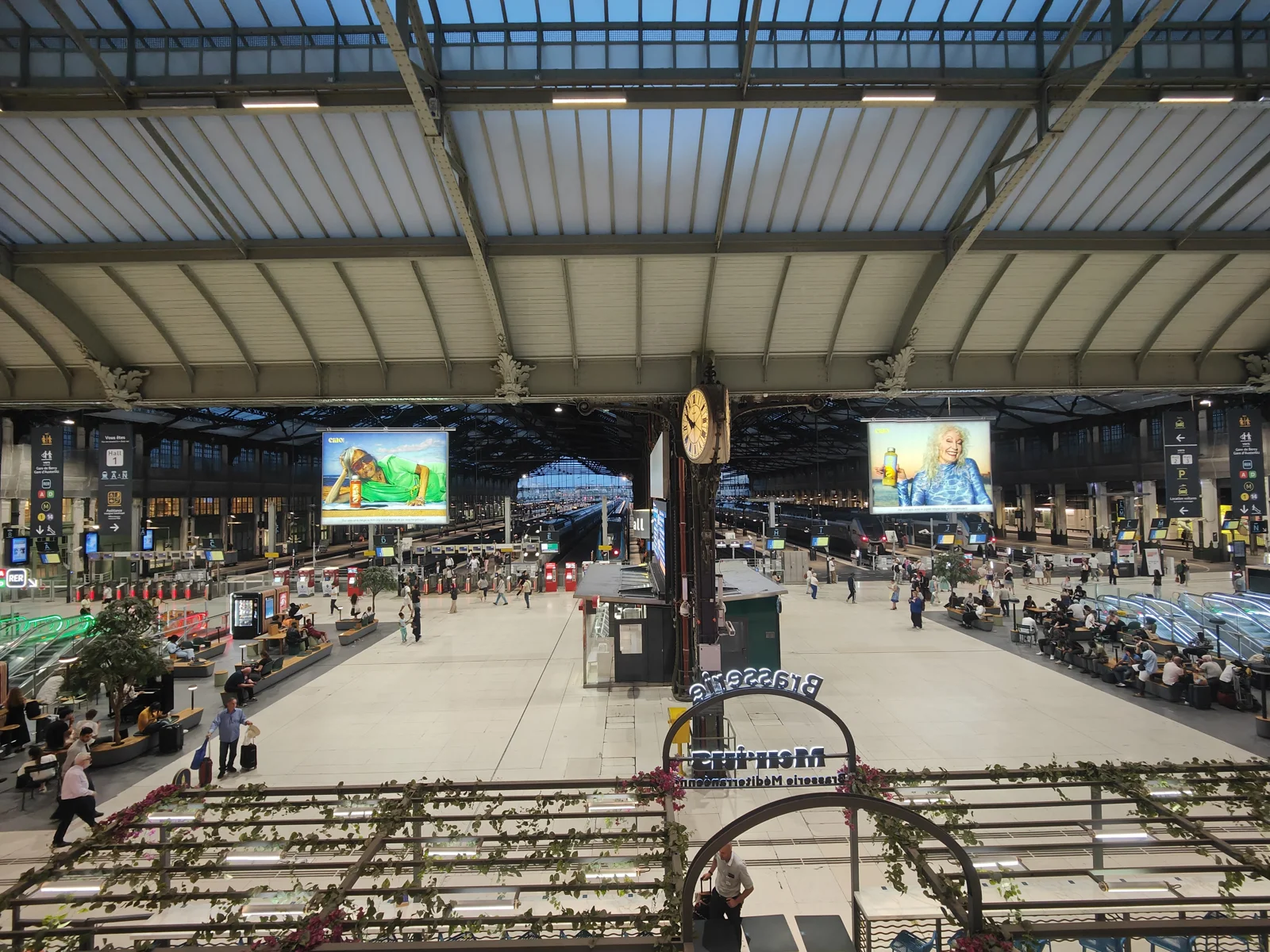 Hall de la gare de Lyon dans le 12e arrondissement de Paris